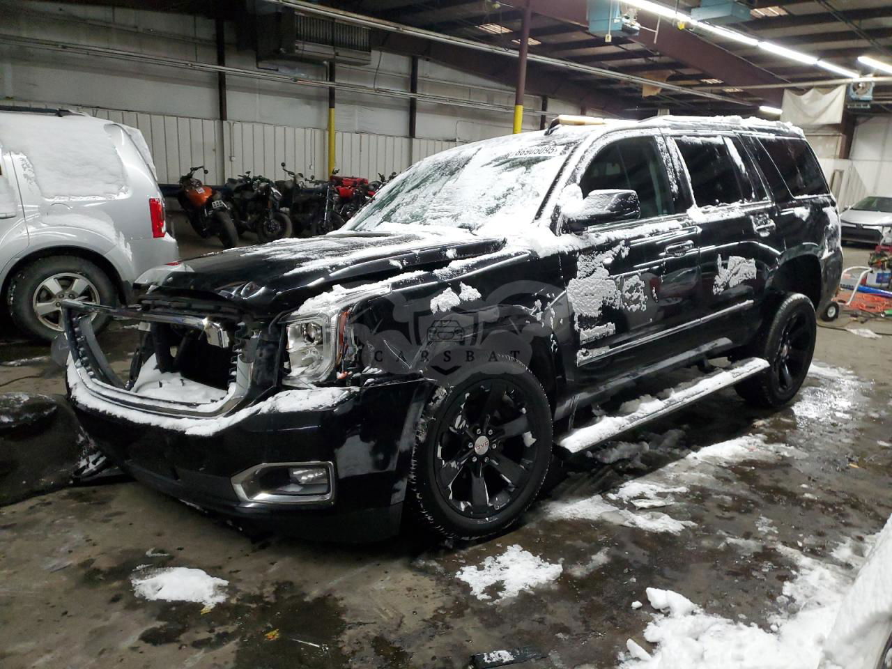 GMC Yukon DENALI 6.2L  8 2016