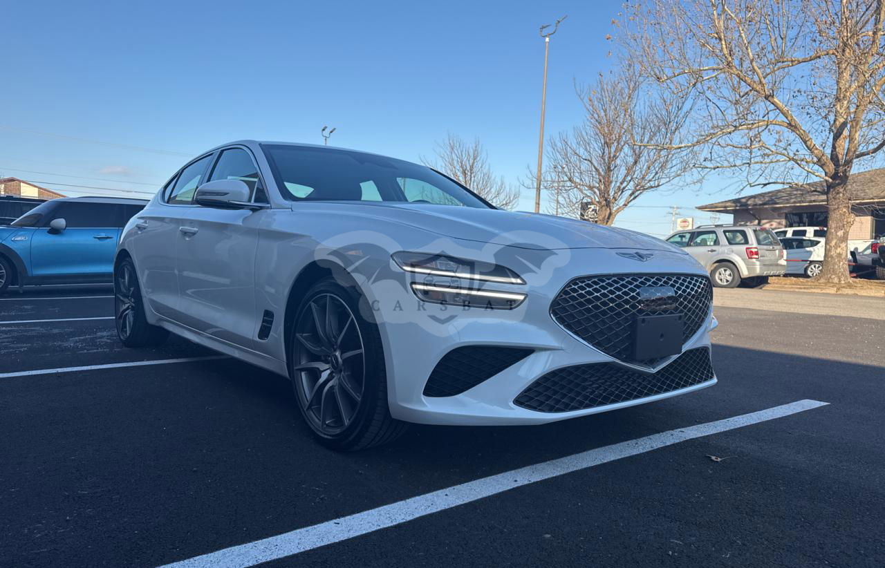 Genesis G70 BASE 2.0L  4 2023