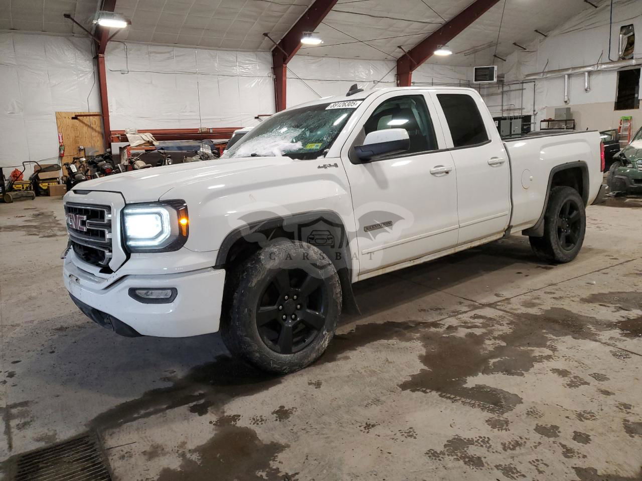 GMC Sierra K1500 SLE 5.3L  8 2017