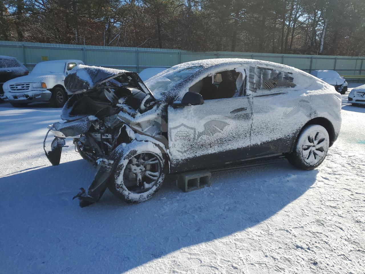 Tesla Model Y 2024
