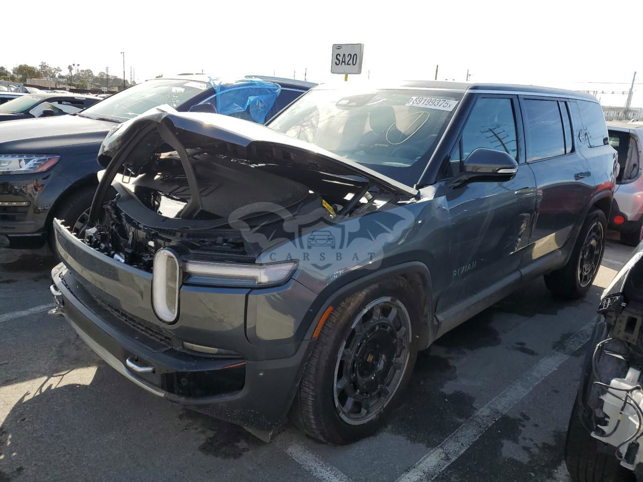 Rivian R1S ADVENTURE 2025