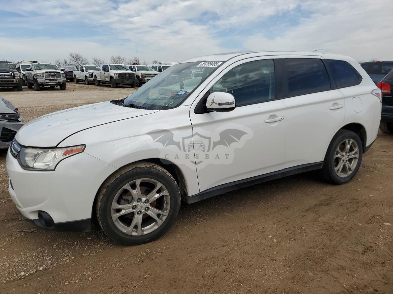 Mitsubishi Outlander SE 2.4L  4 2014