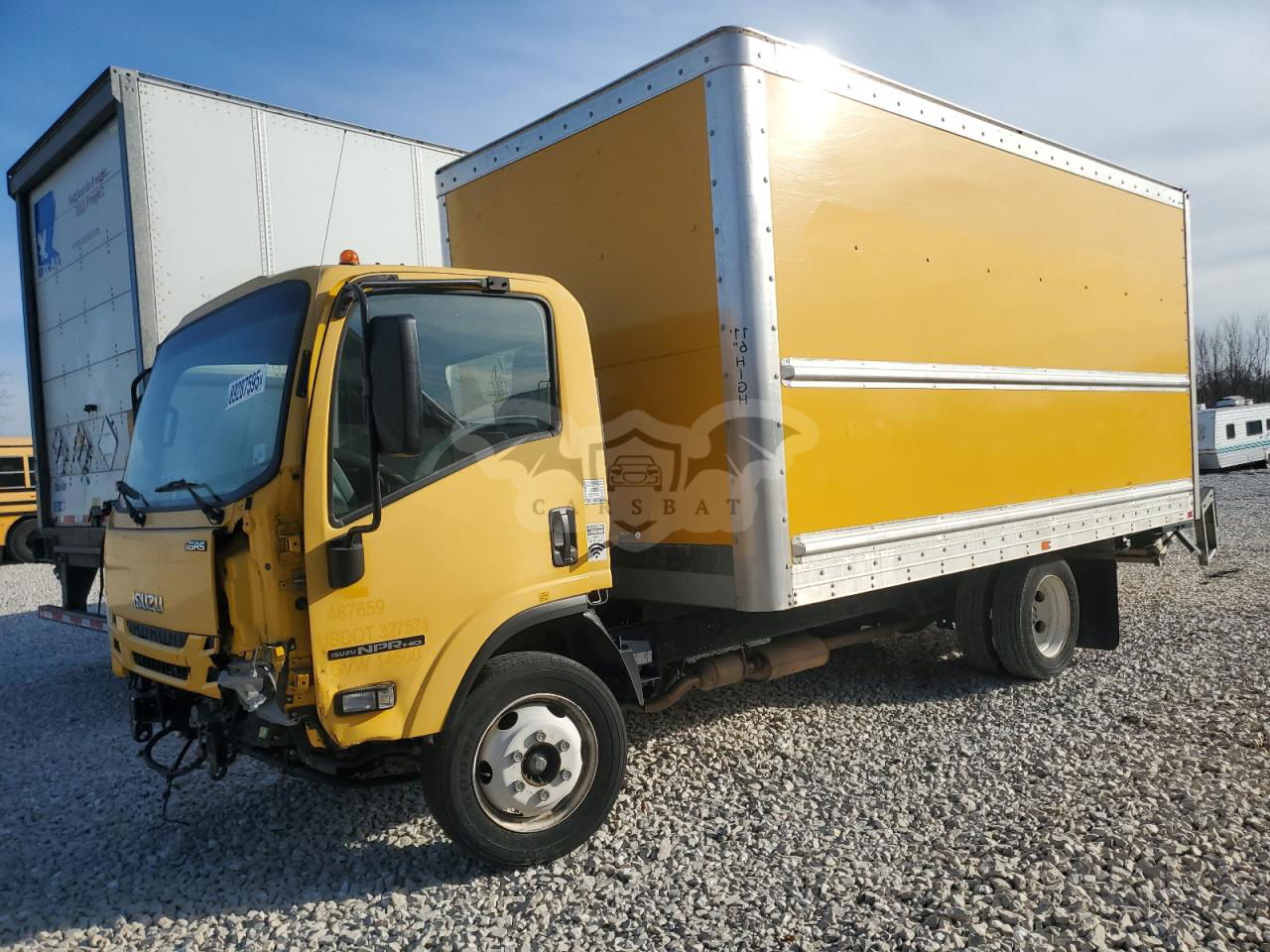 Isuzu NPR 6.6L  8 2021