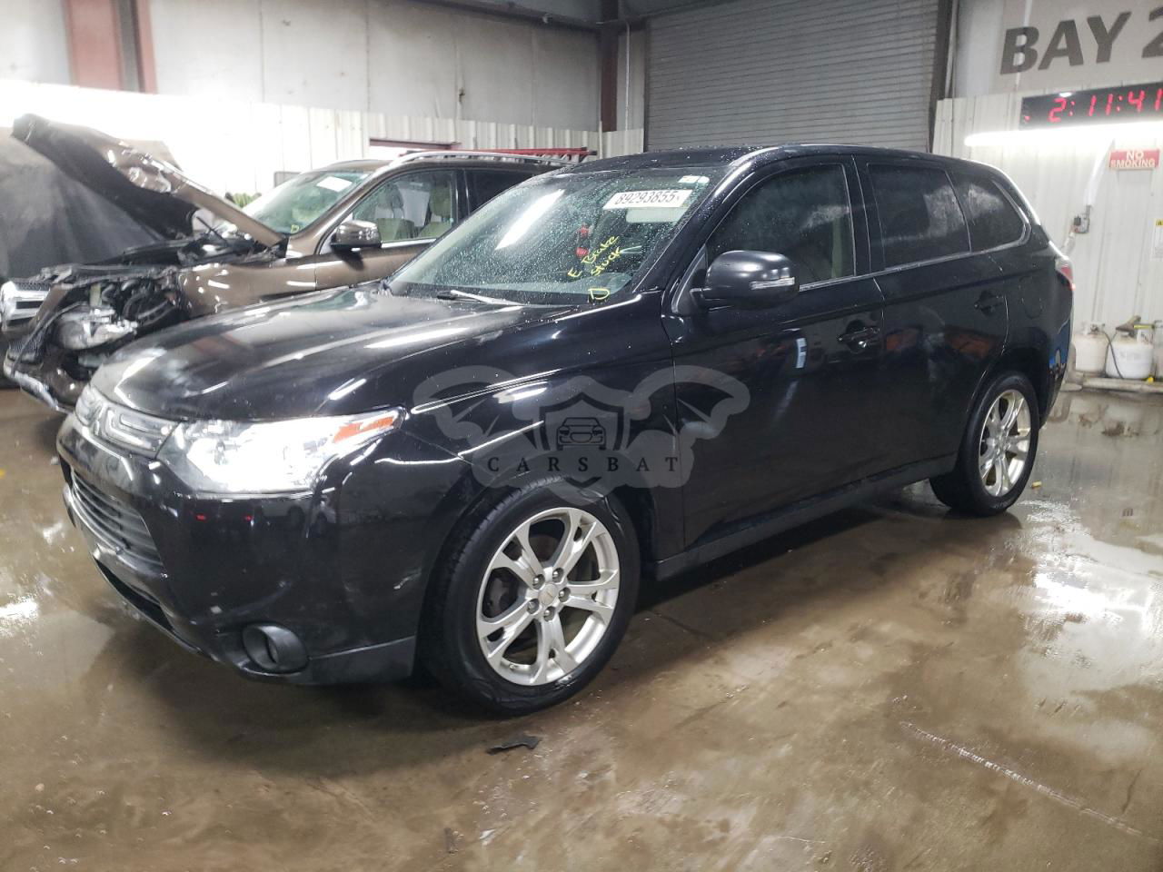 Mitsubishi Outlander GT 3.0L  6 2014