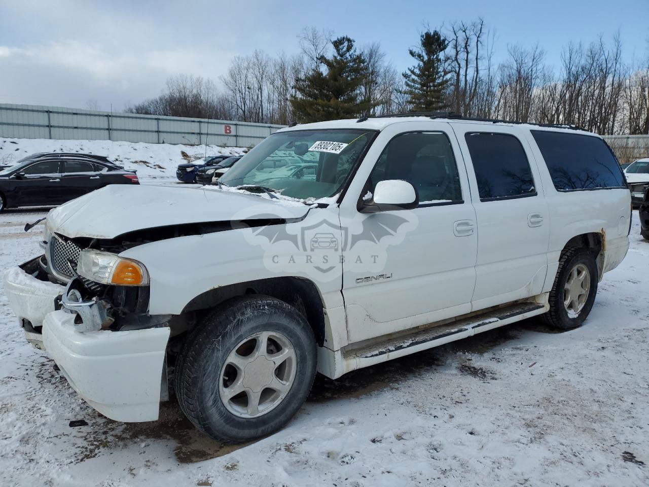 GMC Yukon DENALI 6.0L  8 2005
