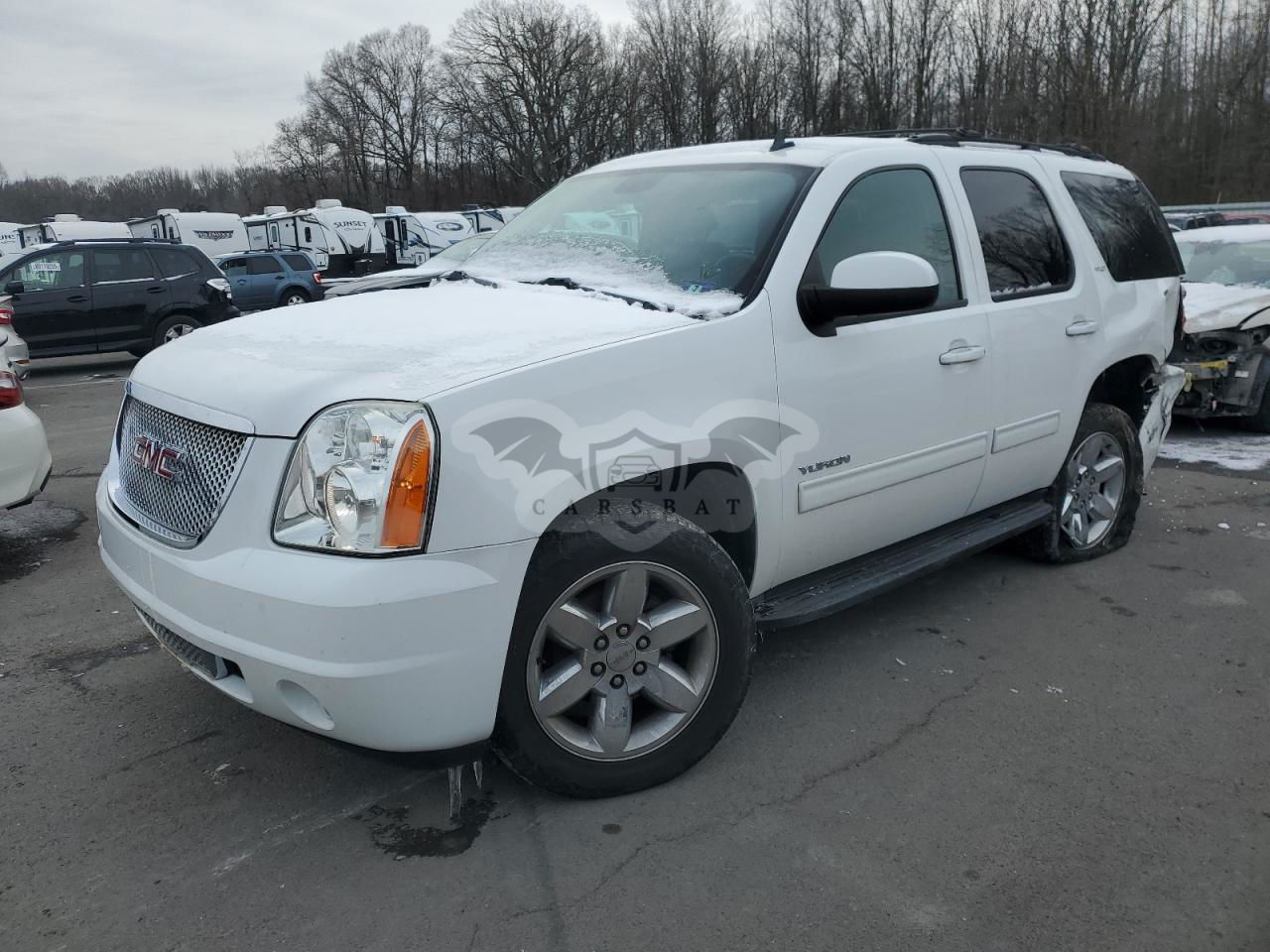 GMC Yukon SLT 5.3L  8 2013