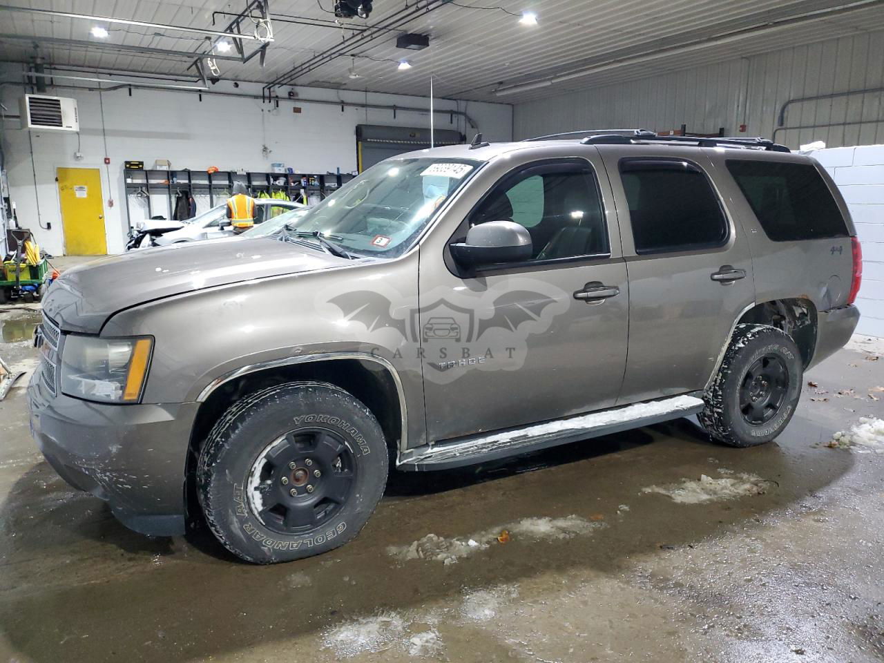 Chevrolet Tahoe K1500 LT 5.3L  8 2011