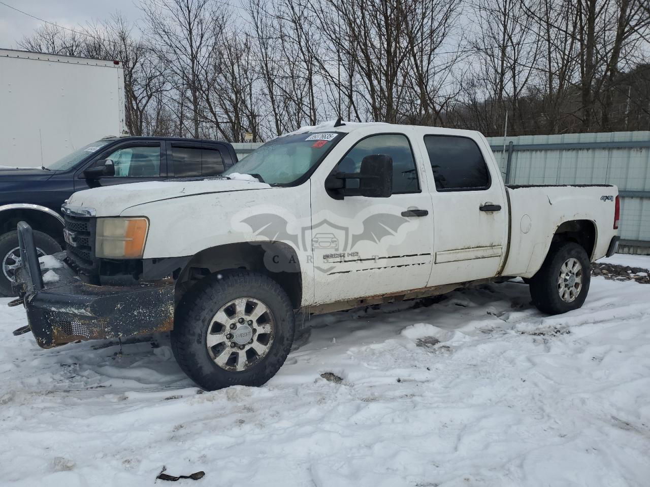GMC Sierra K2500 SLE 6.0L  8 2011