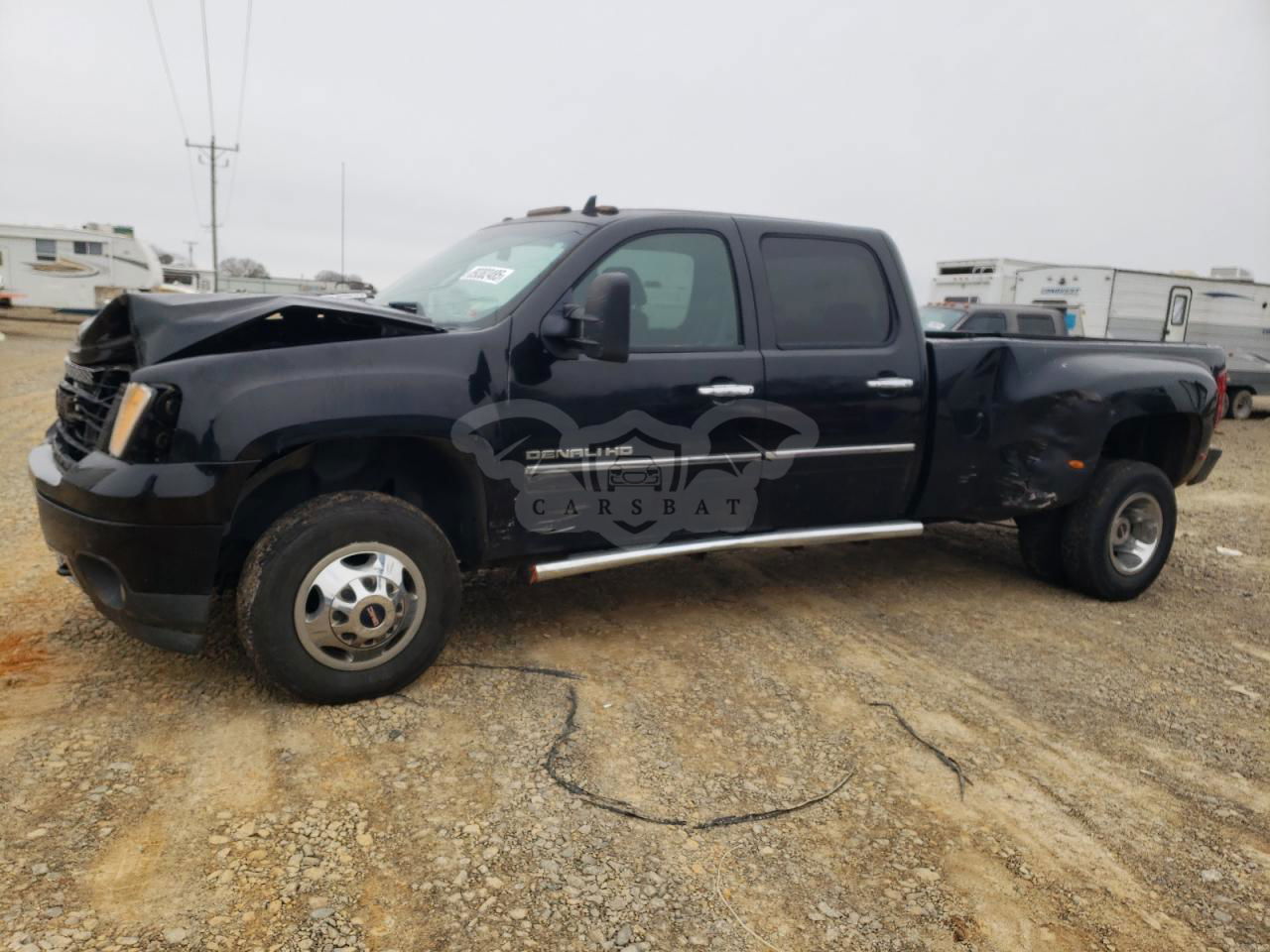 GMC Sierra K3500 DENALI 6.6L  8 2011