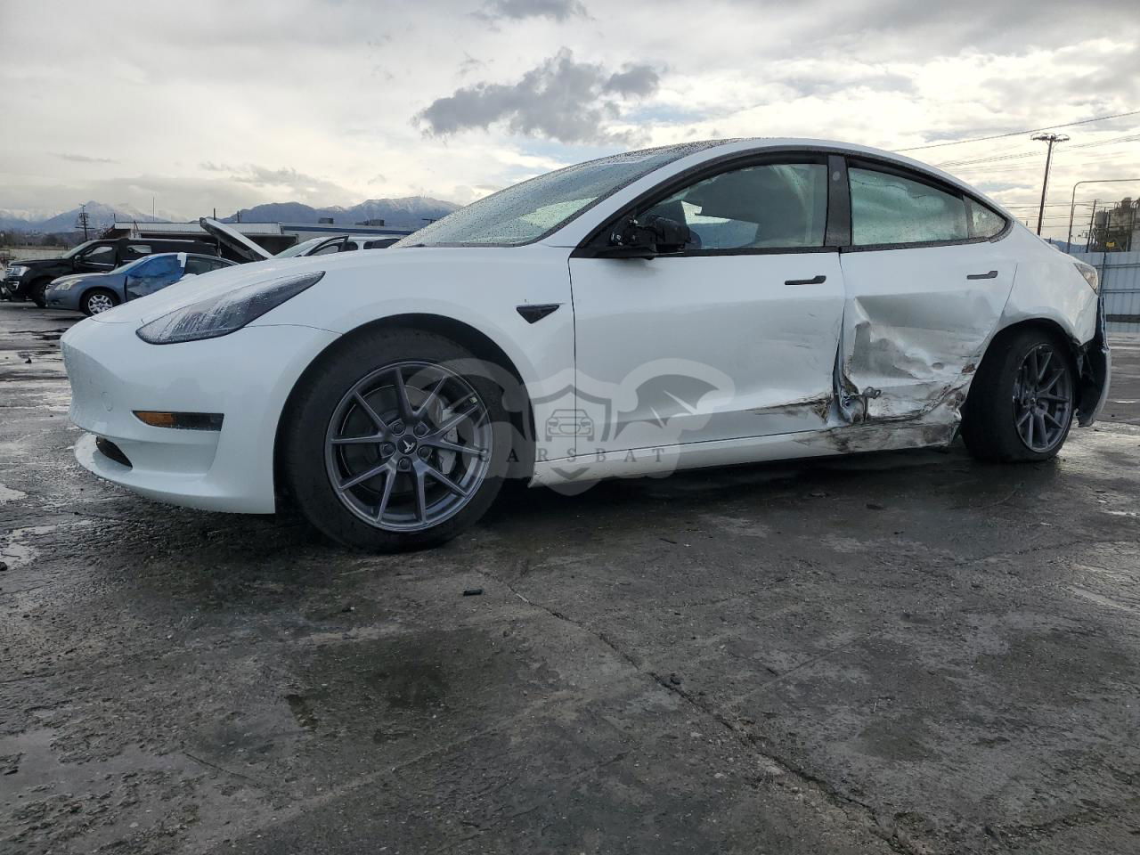 Tesla Model 3 2023