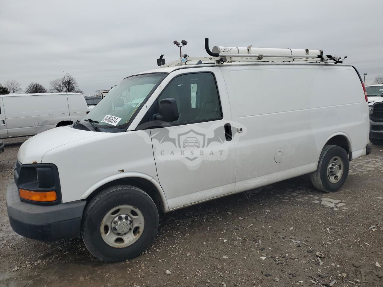 Chevrolet Express 6.0L  8 2012